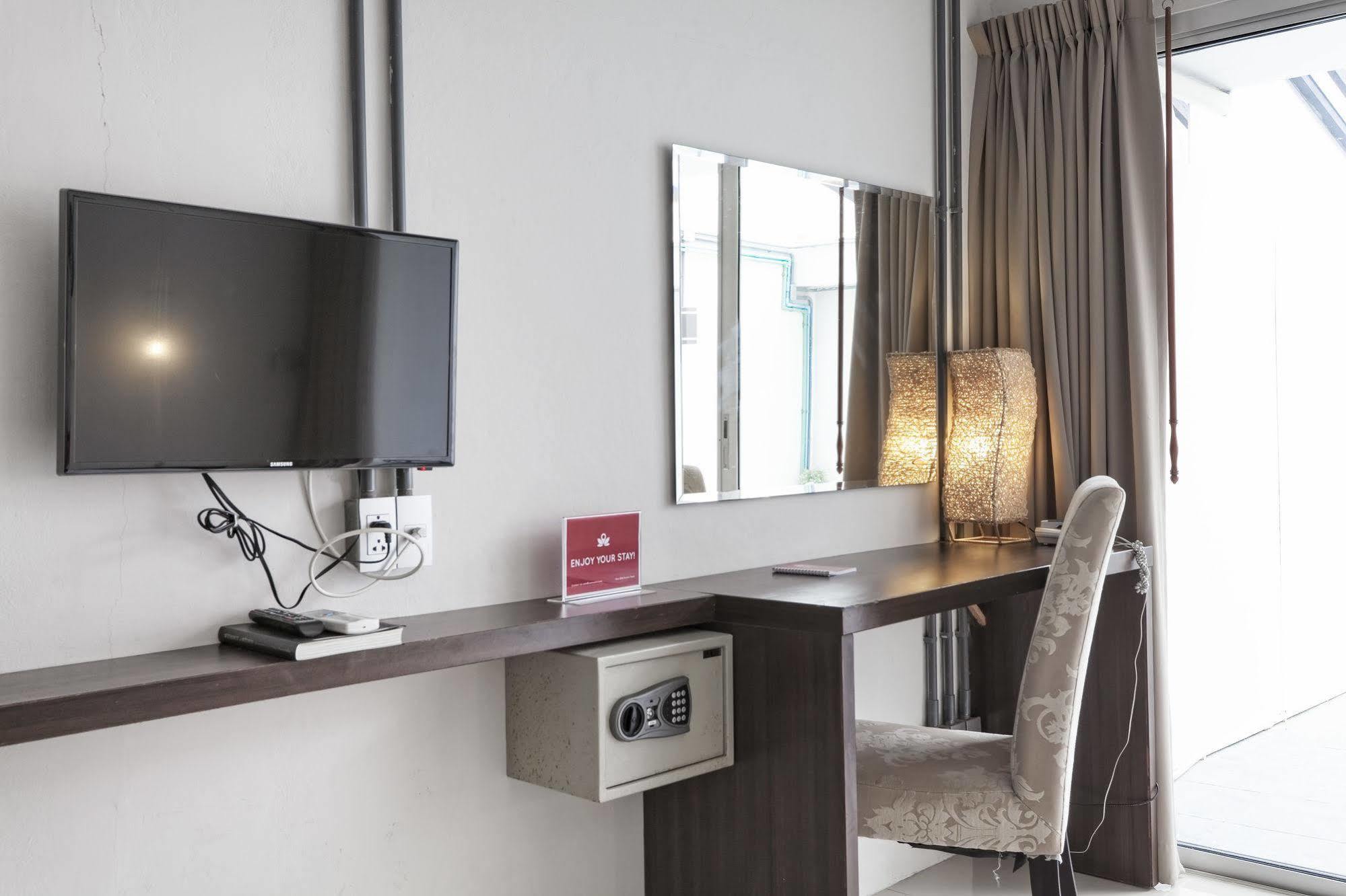 Zen Rooms Basic Nanai Phuket Patong Kültér fotó