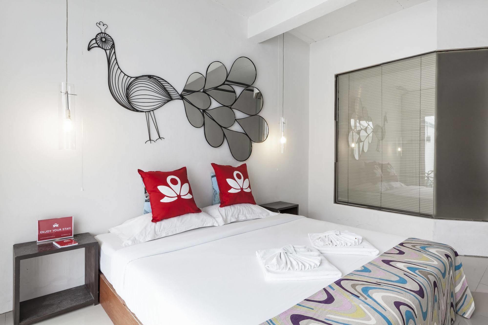 Zen Rooms Basic Nanai Phuket Patong Kültér fotó